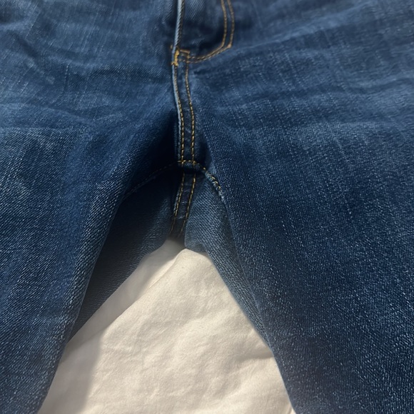 vintage Cabi Jeans. size 10. runs true to size. straight leg - Picture 8 of 11